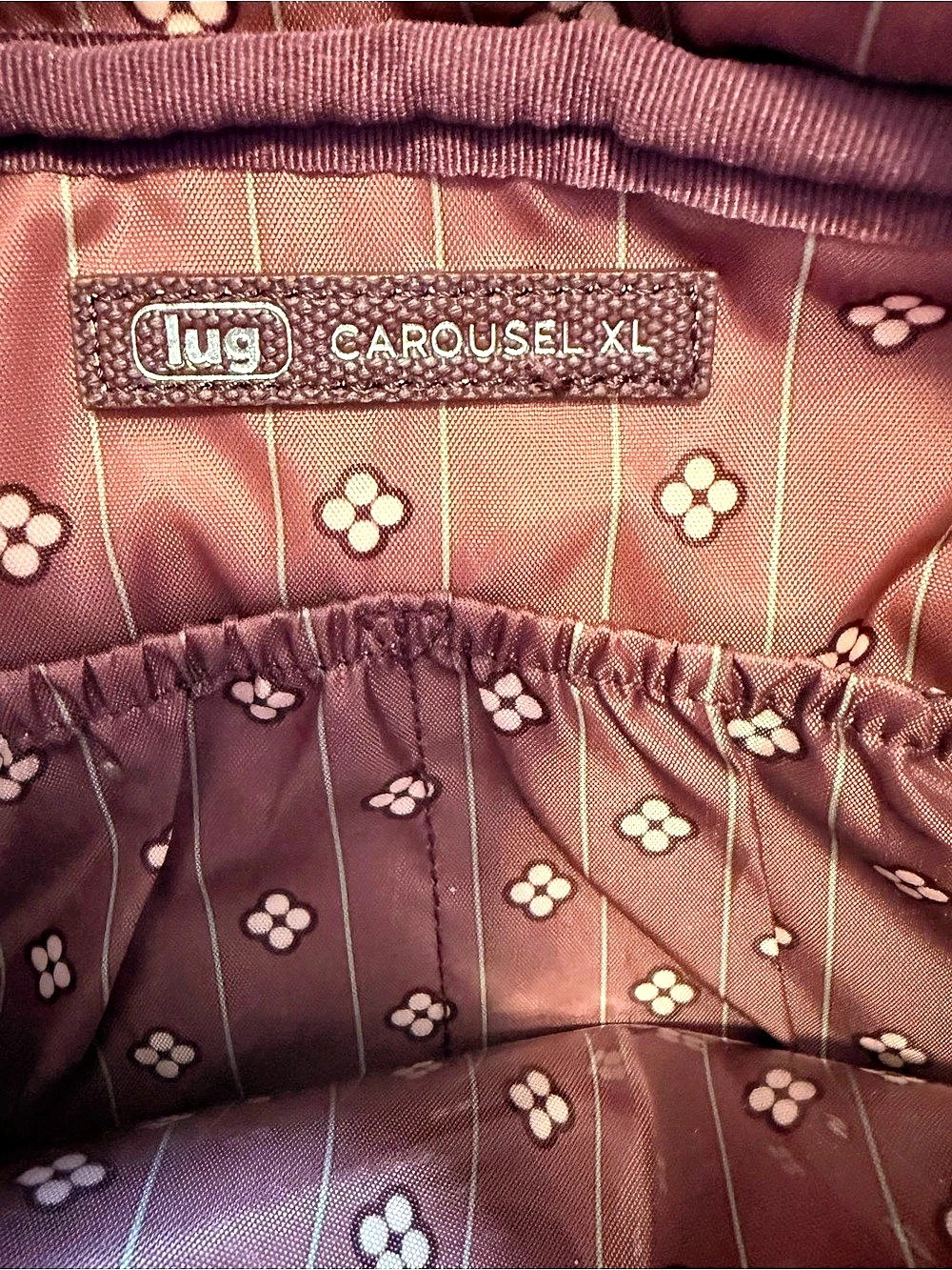 Lug Carousel XL Burgundy Crossbody Bag - Picture 5 of 5